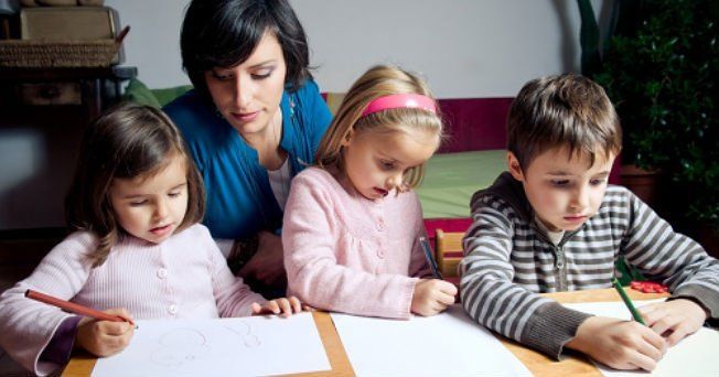 mujer varios hijos.jpg