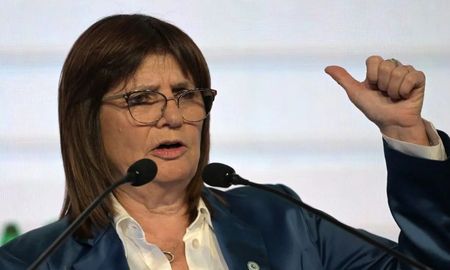 Patricia Bullrich, la senadora nacional de La Libertad Avanza, presentó este miércoles de forma anticipada su declaración jurada patrimonial ante la Oficina Anticorrupción. Patricia Bullrich, la senadora nacional de La Libertad Avanza, presentó este miércoles de forma anticipada su declaración jurada patrimonial ante la Oficina Anticorrupción.