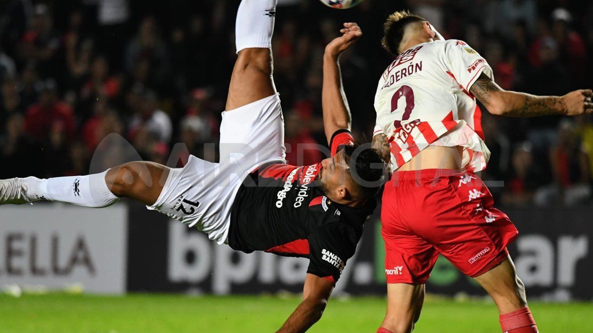 Colón y Unión empataron 0 a 0 en el Brigadier López en la séptima fecha de la Copa Liga Profesional 2022.