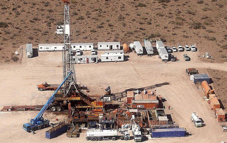 La compañía YPF trabaja para contener una fuga de gas detectada en Vaca Muerta