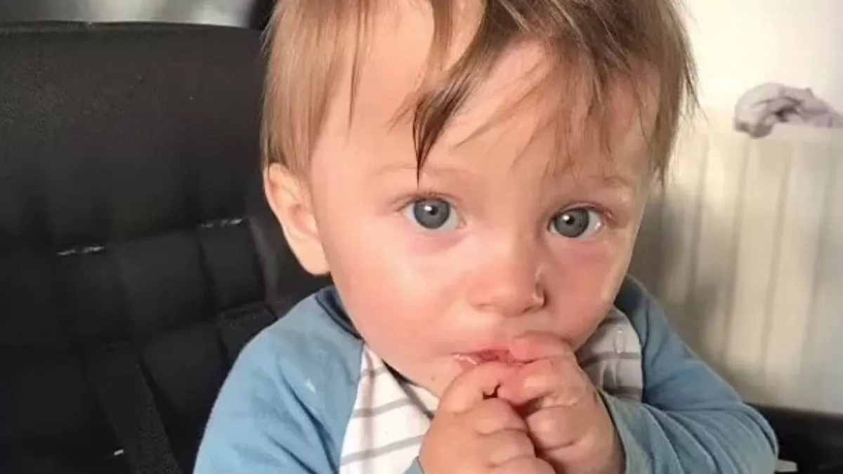 Bronson falleció luego de que su padre muriera a causa de un infarto. Bronson falleció luego de que su padre muriera a causa de un infarto.