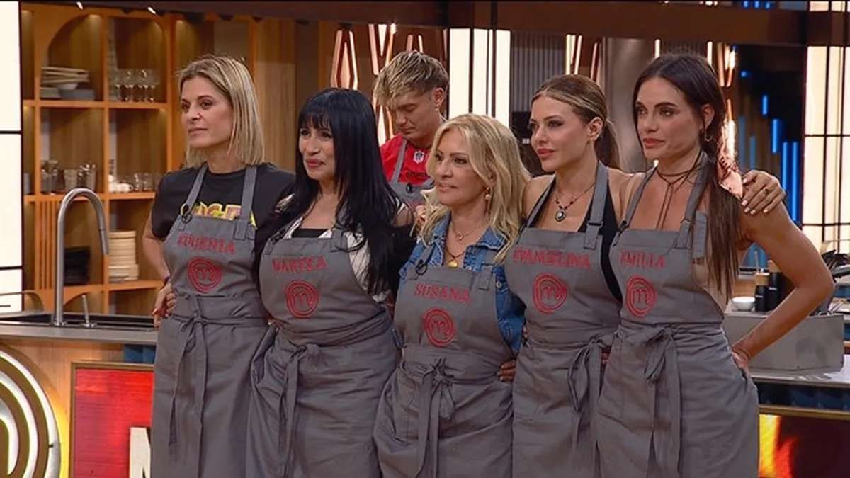 Eugenia Tobal, Valu Cervantes y “Roña” Castro rechazaron volver a MasterChef Celebrity en la instancia de repechaje. Eugenia Tobal, Valu Cervantes y “Roña” Castro rechazaron volver a MasterChef Celebrity en la instancia de repechaje.