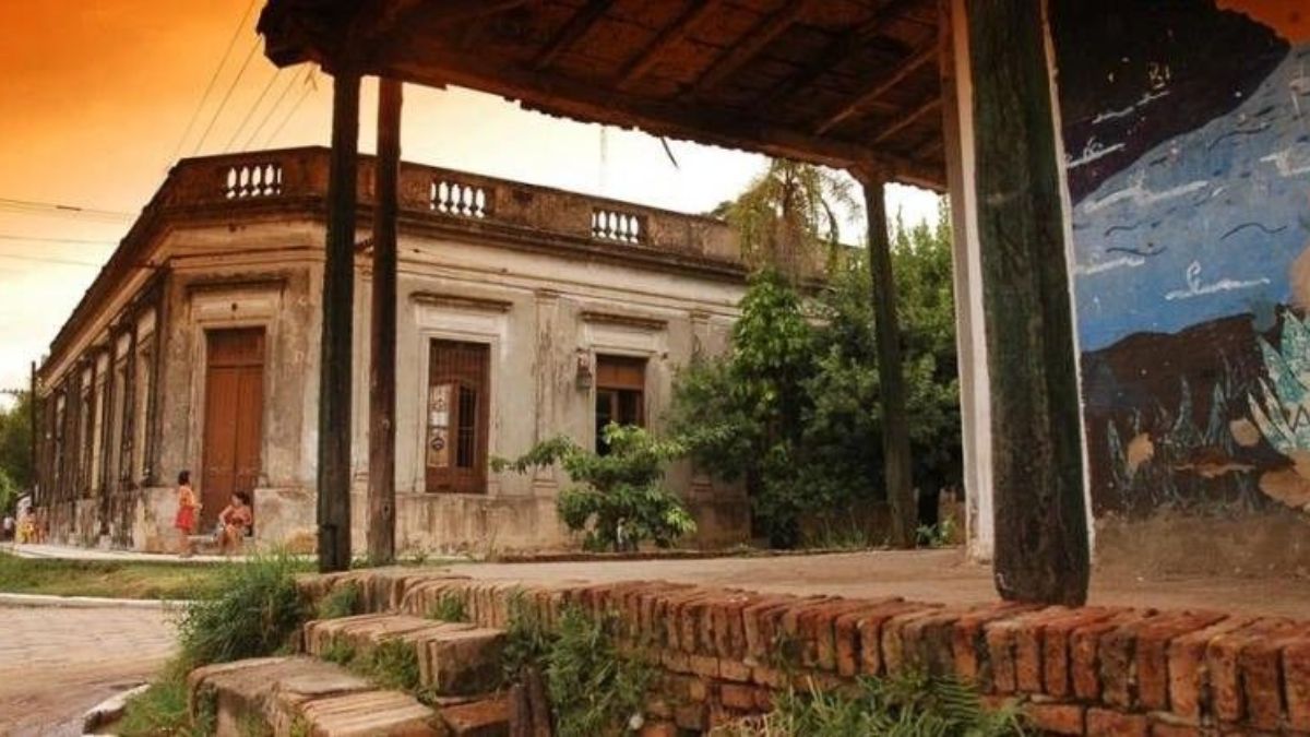 Escapada a un pueblo escondido en Corrientes que invita a desconectarse del ruido y vivir la calma