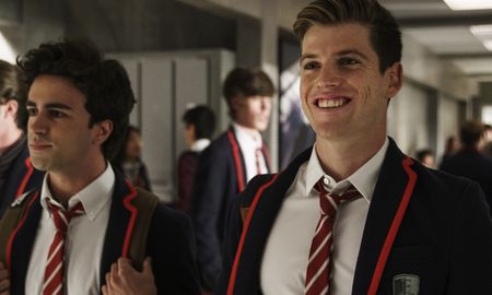 ÉLITE Historias breves se convertirá así en la antesala al esperado estreno de la cuarta temporada de ÉLITE, que llegará el 18 de junio. ÉLITE Historias breves se convertirá así en la antesala al esperado estreno de la cuarta temporada de ÉLITE, que llegará el 18 de junio.