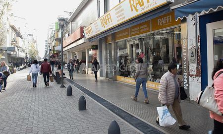 Se sabe que los sábados por la mañana suele ser el momento ideal para realizar compras. Por eso el municipio resolvió realizar los operativos en ese momento. Se sabe que los sábados por la mañana suele ser el momento ideal para realizar compras. Por eso el municipio resolvió realizar los operativos en ese momento.