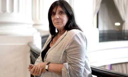 La senadora de la provincia de Buenos Aires, Teresa García afirmó que la ministra de Desarrollo Social, Victoria Tolosa Paz, y el canciller, Santiago Cafiero, no merecen los cargos que ejercen.