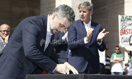 El nuevo secretario general de la Municipalidad de Santa Fe habló de los ejes de la gestión de Emilio Jatón. El nuevo secretario general de la Municipalidad de Santa Fe habló de los ejes de la gestión de Emilio Jatón.