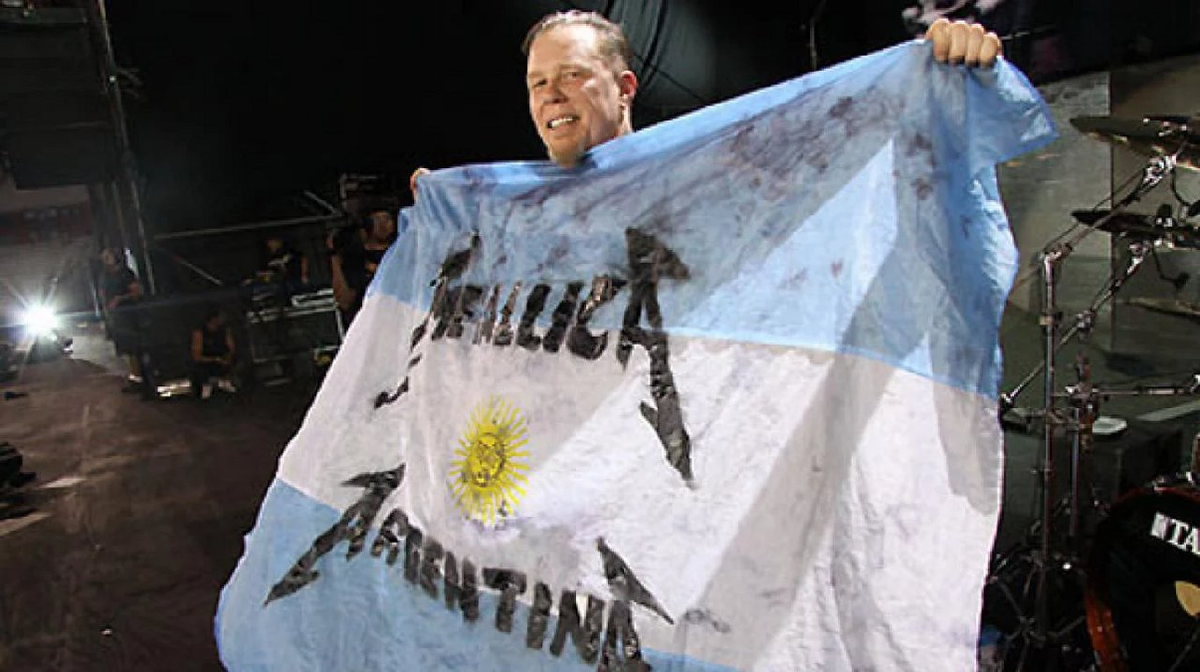 Originalmente, el recital estuvo programado para el 18 de abril del 2020.