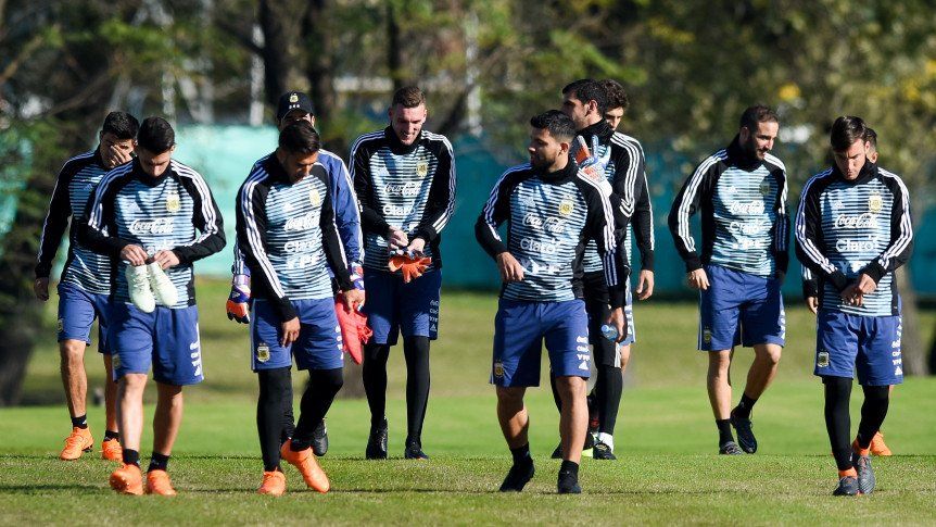 Sampaoli probó un nuevo equipo