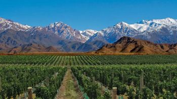 Descubrí un pequeño pueblo de Mendoza que es furor para una escapada low cost