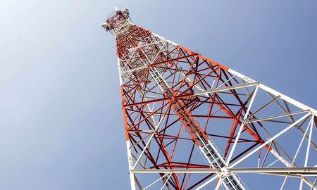 vecinos de guadalupe, preocupados por la instalacion de una antena telefonica vecinos de guadalupe, preocupados por la instalacion de una antena telefonica