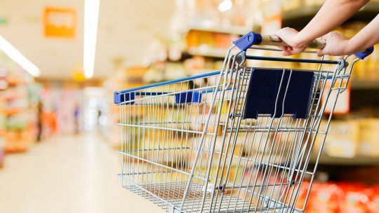 Una familia tipo necesitó en marzo $17.867 para no ser pobre