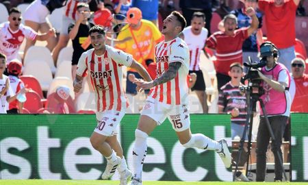 El Club Atlético Unión derrotó a Newells Old Boys por 1-0 y volvió a sumar de a tres por la Copa de la Liga. Gastón González, de penal, le dio el triunfo al Tatengue. El Club Atlético Unión derrotó a Newells Old Boys por 1-0 y volvió a sumar de a tres por la Copa de la Liga. Gastón González, de penal, le dio el triunfo al Tatengue.