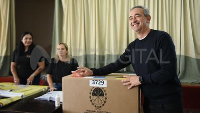 Pablo Javkin votó en Rosario y destacó que 