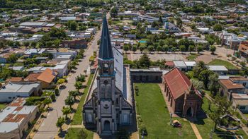 Escapada a un pueblo de Buenos Aires con almacenes de campo que son templos gastronomicos