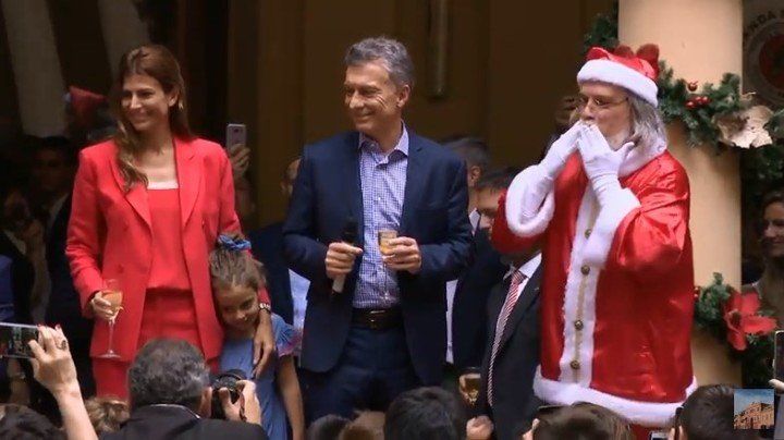 macri papa noel.jpg