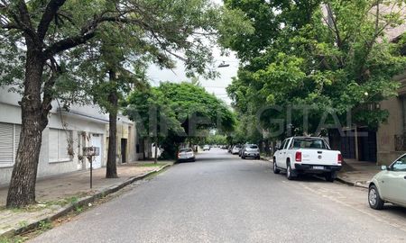General Alvear: historias y misterios de una calle emblemática. General Alvear: historias y misterios de una calle emblemática.