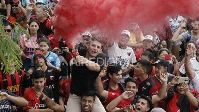 Aire de Santa Fe | Banderazo despedida Colón _MTH _MA (36).jpg