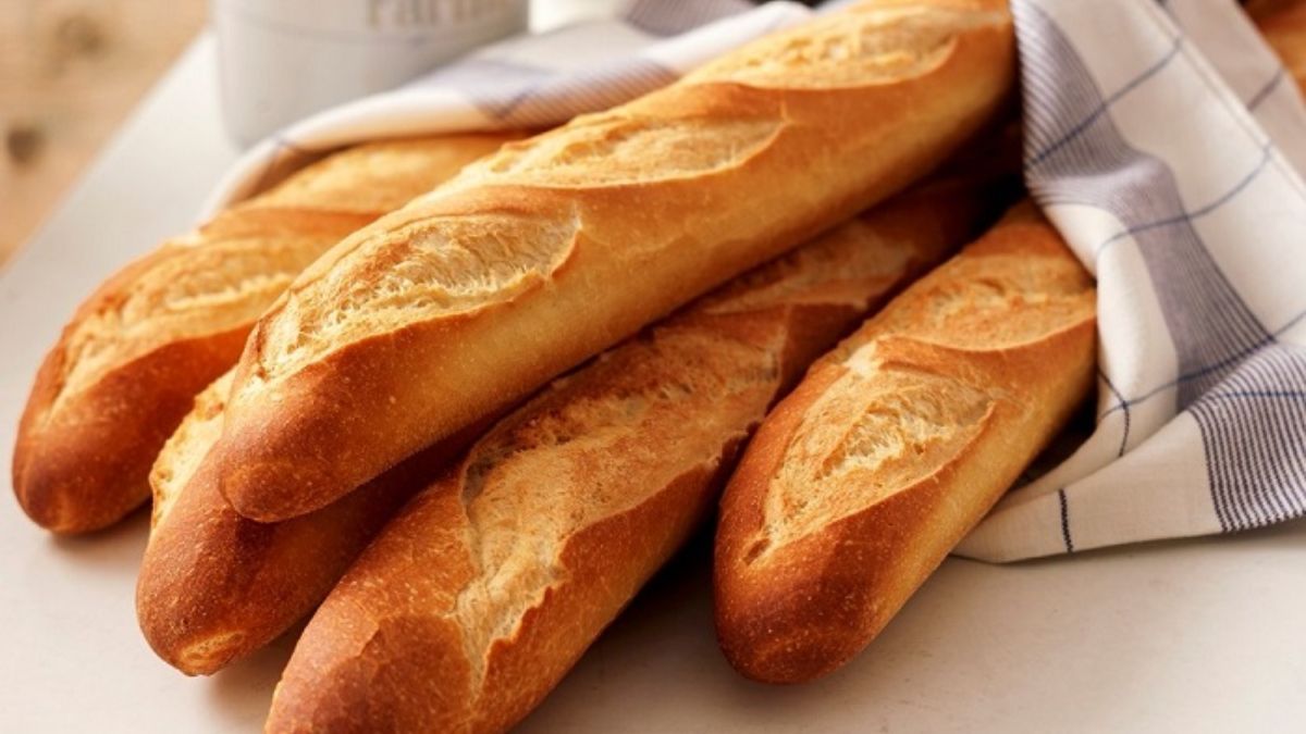 Todos los detalles para hacer pan baguette de la mano de Maru Botana.