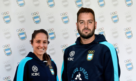 Rocío Sánchez Moccia y Luciano De Cecco serán los abanderados de la delegación en los Juegos Olímpicos de París 2024. Rocío Sánchez Moccia y Luciano De Cecco serán los abanderados de la delegación en los Juegos Olímpicos de París 2024.