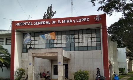 Una joven allí alojada padeció una crisis nerviosa y debió ser trasladada al hospital Mira y López. Una joven allí alojada padeció una crisis nerviosa y debió ser trasladada al hospital Mira y López.
