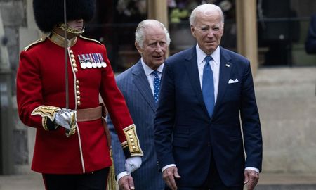 El encuentro entre Joe Biden y el rey Carlos III se realizó en el castillo de Windsor. El encuentro entre Joe Biden y el rey Carlos III se realizó en el castillo de Windsor.