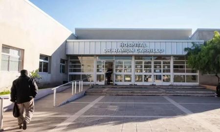 La primera muerte por gripe H3N2 en el país, se registró en el hospital Ramón Carrillo de Mendoza. La primera muerte por gripe H3N2 en el país, se registró en el hospital Ramón Carrillo de Mendoza.