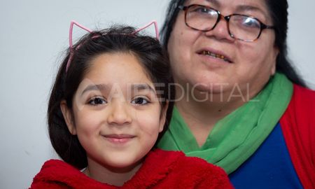 Luz Camila y su abuela Susana Montes - La mujer espera la guarda definitiva de la niña Luz Camila y su abuela Susana Montes - La mujer espera la guarda definitiva de la niña