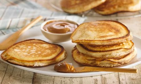 Todos los detalles para hacer hot cakes de la mano de Maru Botana. Todos los detalles para hacer hot cakes de la mano de Maru Botana.
