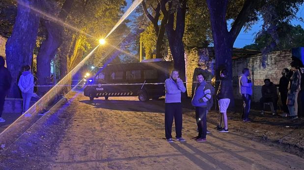 Un hombre que trabajaba como sereno fue hallado sin vida dentro del salón de un club en Rincón.