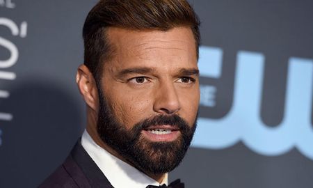 ricky martin, residente y bad bunny estrenaron cantalo en los latin grammy ricky martin, residente y bad bunny estrenaron cantalo en los latin grammy