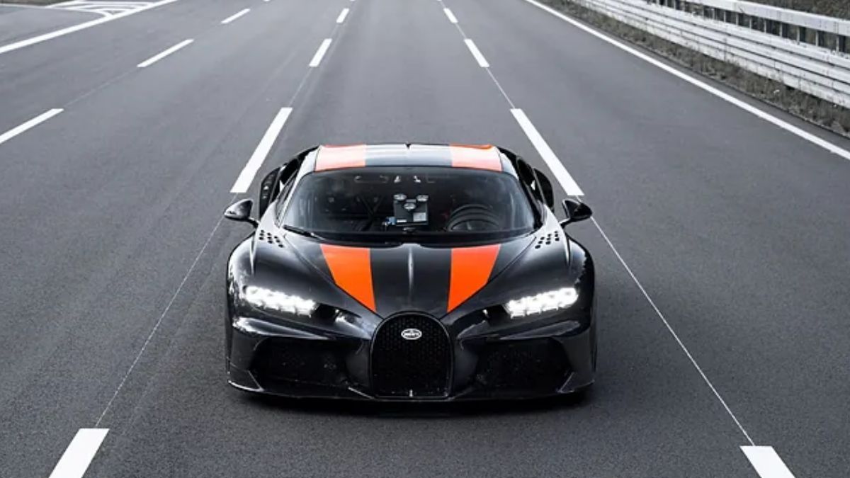 Bugatti Chiron. Bugatti Chiron.