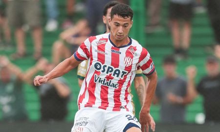 Rafael Profini fue destacado por la Liga Profesional como la figura de la fecha 7 del Torneo Apertura. Rafael Profini fue destacado por la Liga Profesional como la figura de la fecha 7 del Torneo Apertura.
