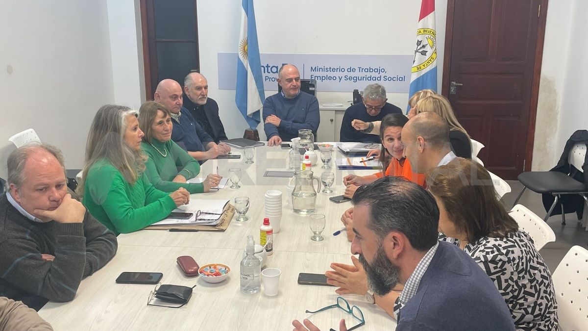 Sin acuerdo. Los gremios de Salud continúan sin aceptar la propuesta del Gobierno. Sin acuerdo. Los gremios de Salud continúan sin aceptar la propuesta del Gobierno.