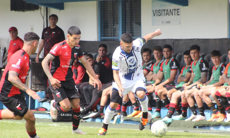 Colón le hizo contrato a una de las revelaciones del torneo en la Primera Nacional: Por tres años Colón le hizo contrato a una de las revelaciones del torneo en la Primera Nacional: Por tres años