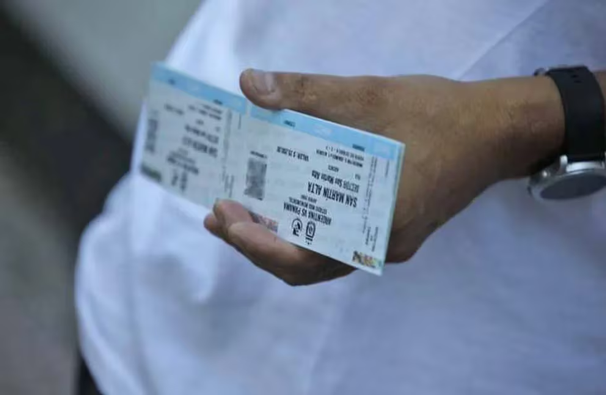 River-Boca: lo que hay que saber sobre las estafas y las entradas falsas. River-Boca: lo que hay que saber sobre las estafas y las entradas falsas.