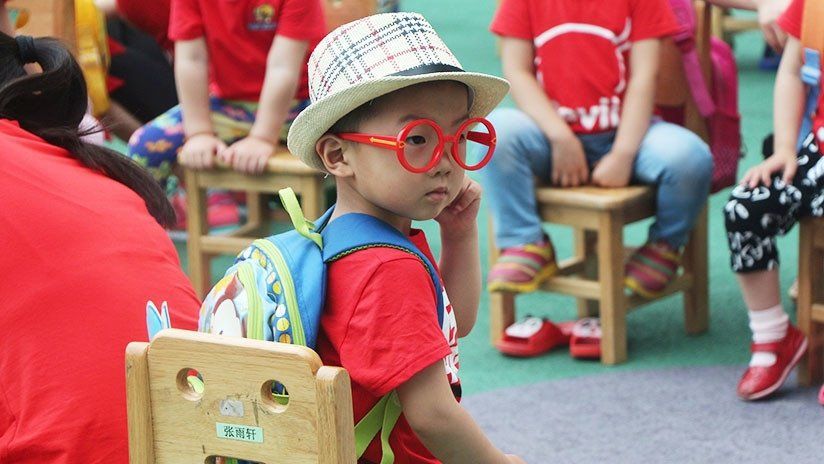 CV de un niño: “Soy independiente, si me caigo no lloro y bailo hip hop”