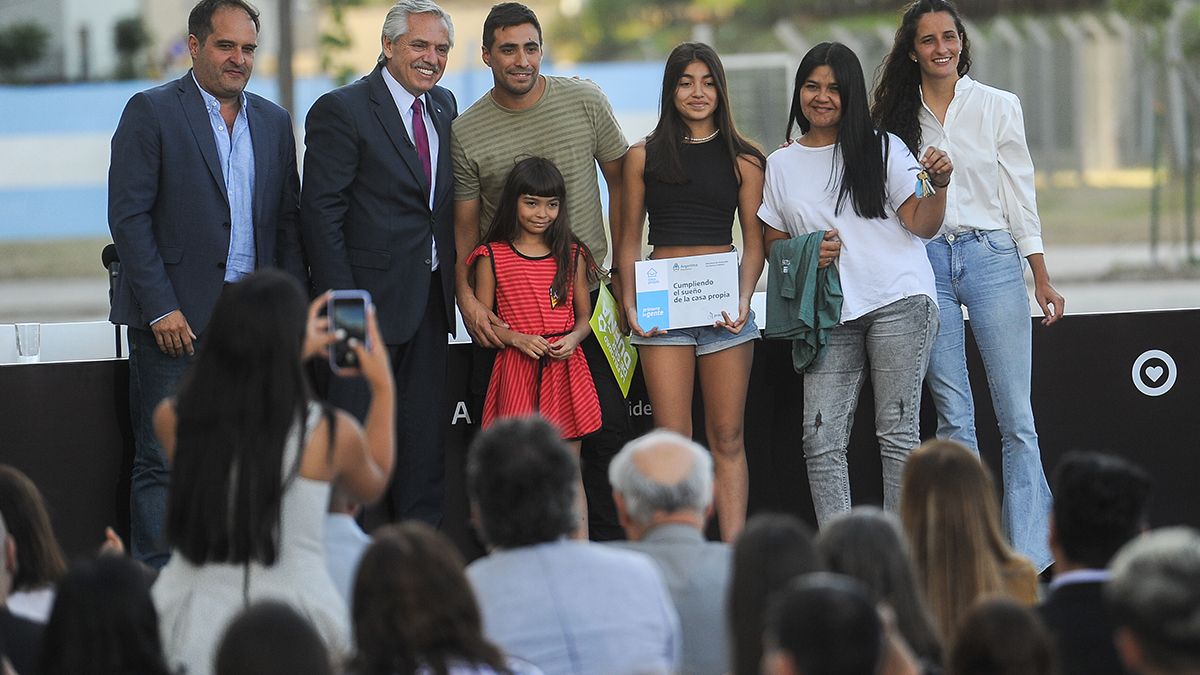 Fernández fustigó a los "agoreros de siempre" que pronosticaban un final catastrófico para este año".