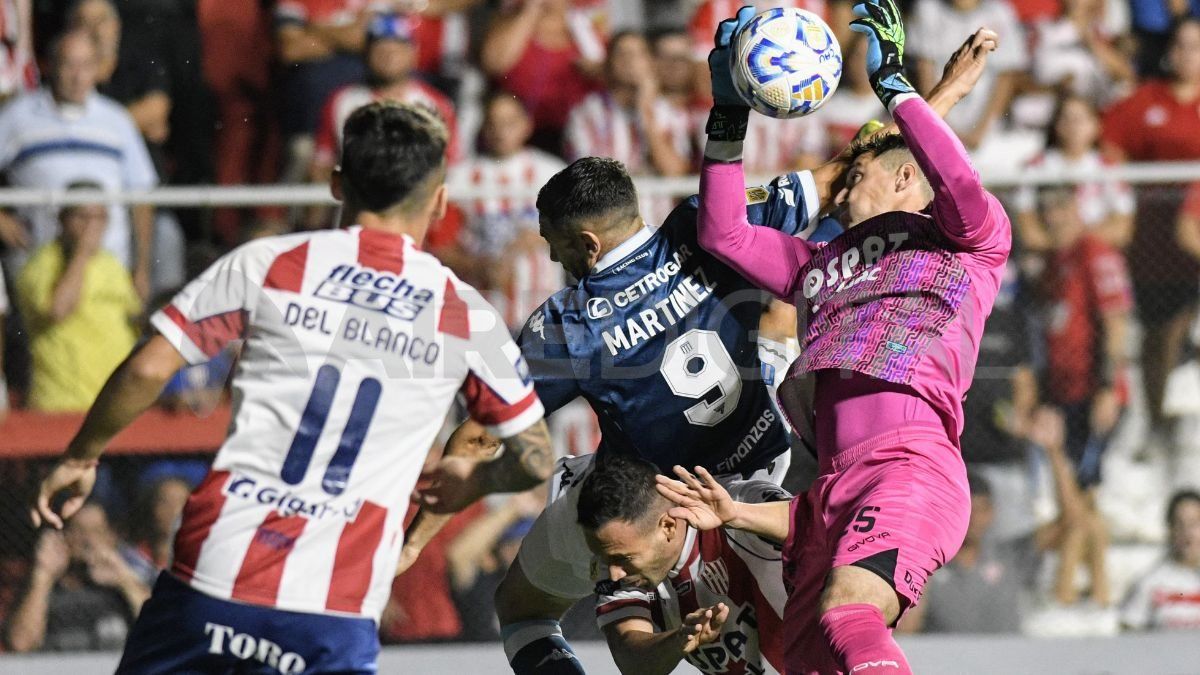 Racing vs. Unión por la Liga Profesional. Racing vs. Unión por la Liga Profesional.