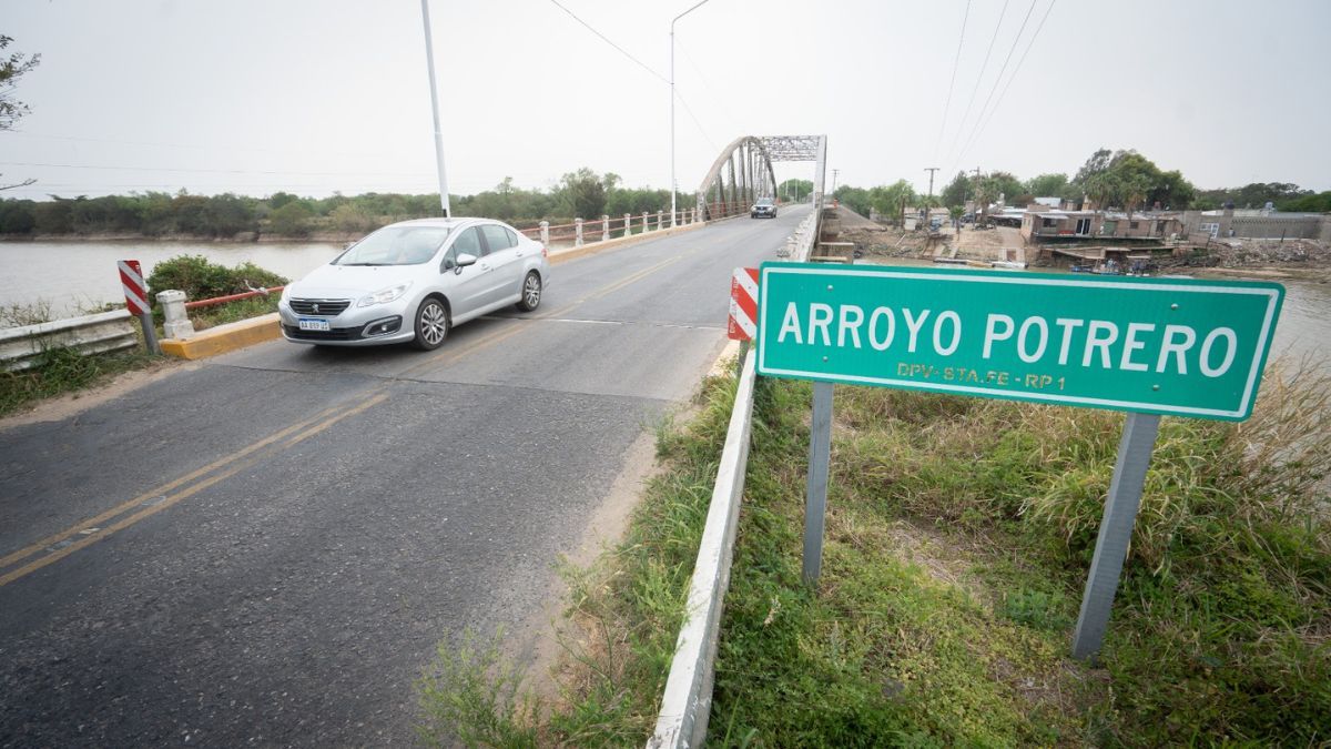 Puente sobre el Arroyo Potrero. Puente sobre el Arroyo Potrero.