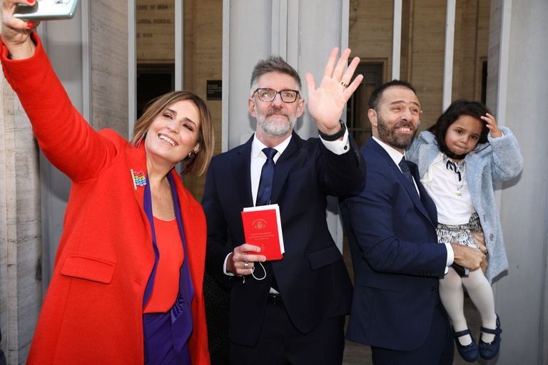 Luis Novaresio presentó a su esposo Braulio Bauab, en Debo Decir.