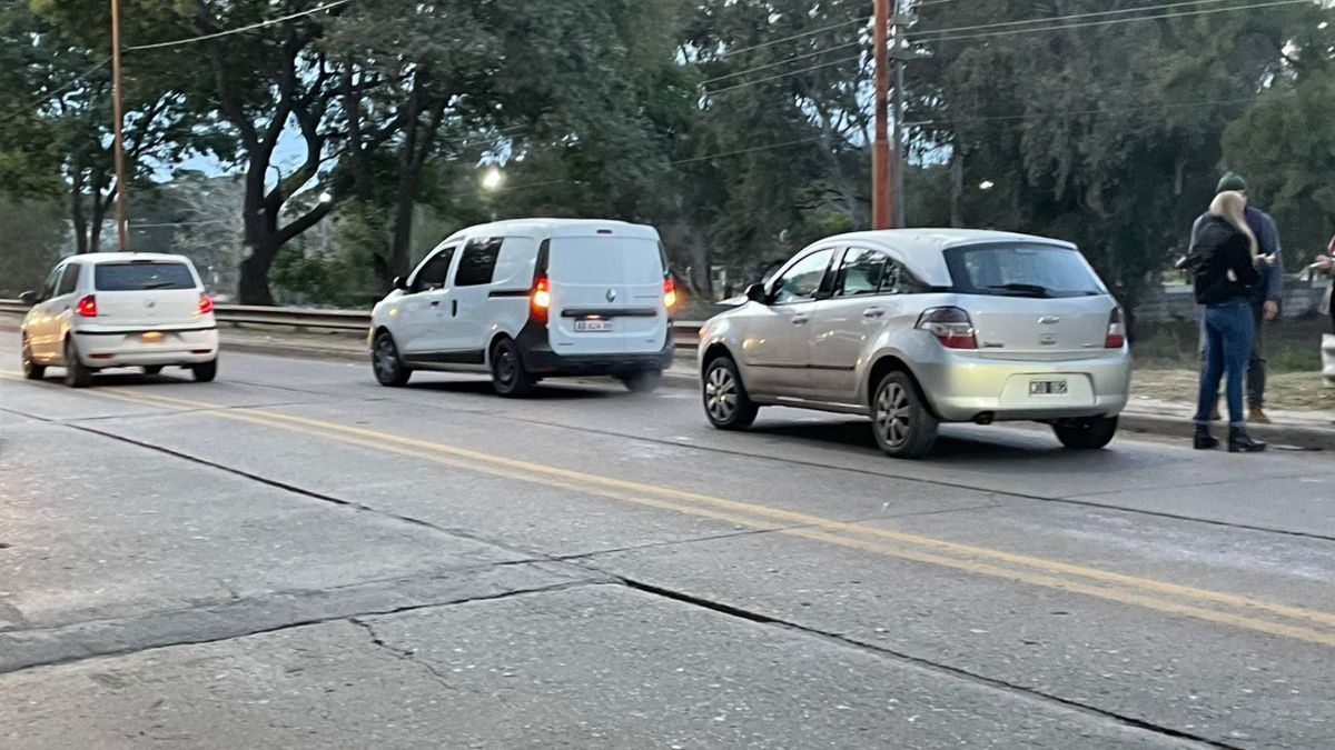 El accidente involucró a tres vehículos que se dirigían a la ciudad de Santa Fe. El accidente involucró a tres vehículos que se dirigían a la ciudad de Santa Fe.