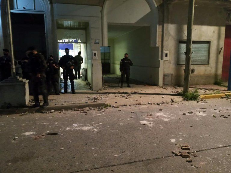 Pueblada en Rojas por el femicidio de Ursula Bahillo