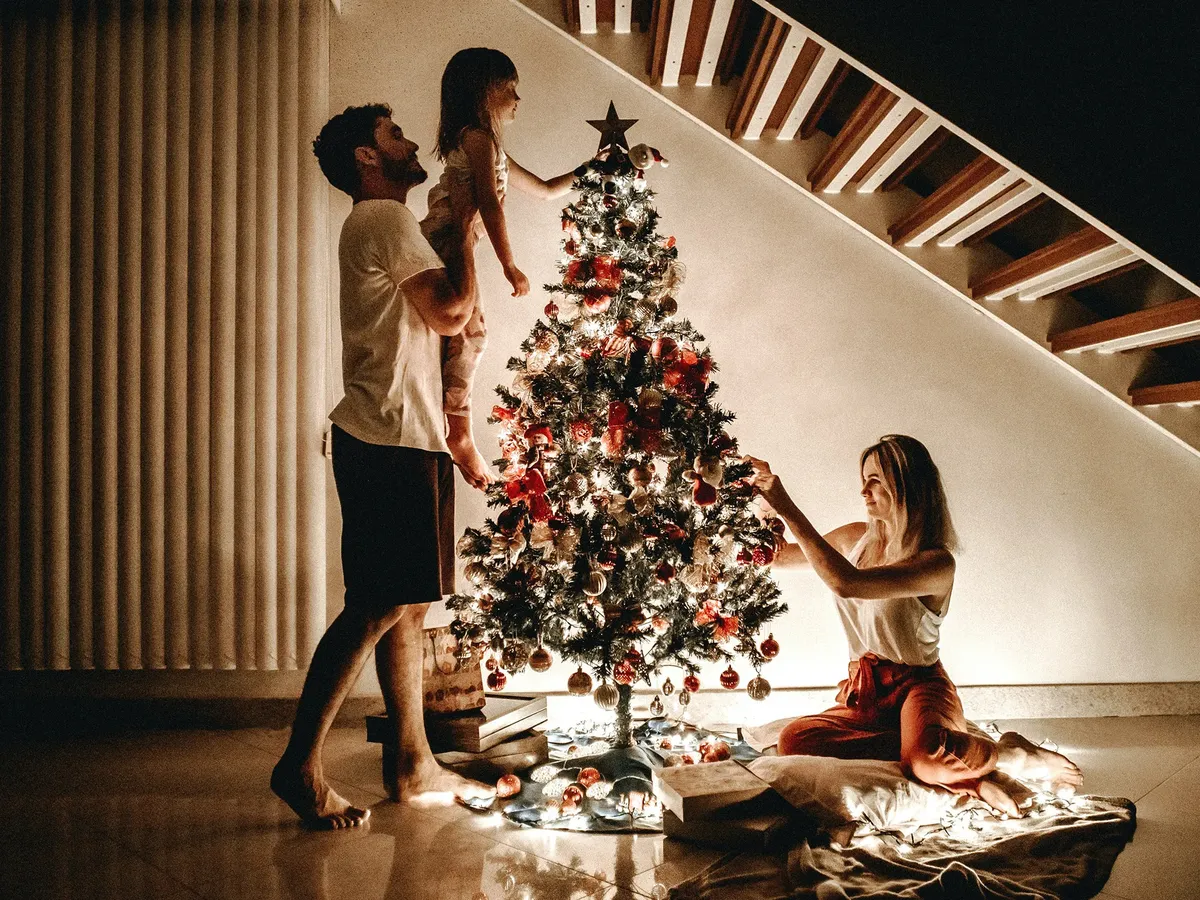 Se considera al árbol de Navidad como una adaptación de lo que se conoce como el árbol del universo o de la vida.