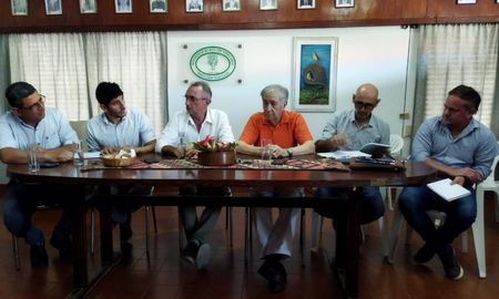 El ministro Daniel Costamagna mantuvo varios encuentros en las zonas afectadas. El ministro Daniel Costamagna mantuvo varios encuentros en las zonas afectadas.