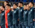 Conmebol anunció quiénes serán los árbitros para la doble fecha de Eliminatorias Sudamericanas de noviembre, donde la Selección Argentina enfrentará a Uruguay y Brasil. Conmebol anunció quiénes serán los árbitros para la doble fecha de Eliminatorias Sudamericanas de noviembre, donde la Selección Argentina enfrentará a Uruguay y Brasil.