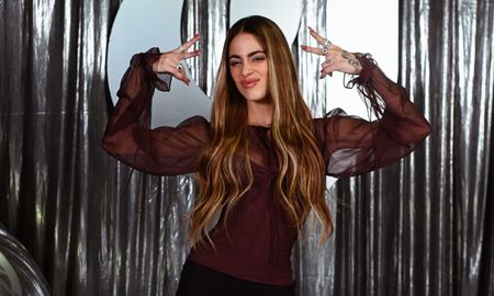 Tini Stoessel sorprendió con un nuevo look en su última aparición pública. Tini Stoessel sorprendió con un nuevo look en su última aparición pública.