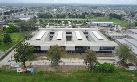 El Frente Progresista impulsó un pedido de comunicación para que el Ministerio de Salud informe sobre el convenio firmado entre el Hospital Regional de Reconquista y la Asociación Médica del Departamento General Obligado por el cual esta última se encargaría de gestionar la facturación del efector con las obras sociales. El Frente Progresista impulsó un pedido de comunicación para que el Ministerio de Salud informe sobre el convenio firmado entre el Hospital Regional de Reconquista y la Asociación Médica del Departamento General Obligado por el cual esta última se encargaría de gestionar la facturación del efector con las obras sociales.