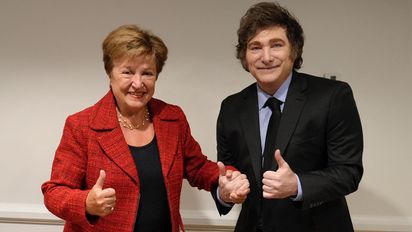 El FMI se mete en las elecciones de Argentina y llama a votar por el gobierno de Javier Milei: 