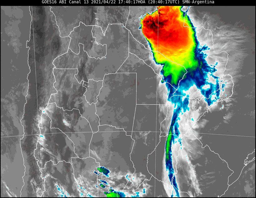 Imagen satelital del tiempo a las 17.40 horas del jueves.